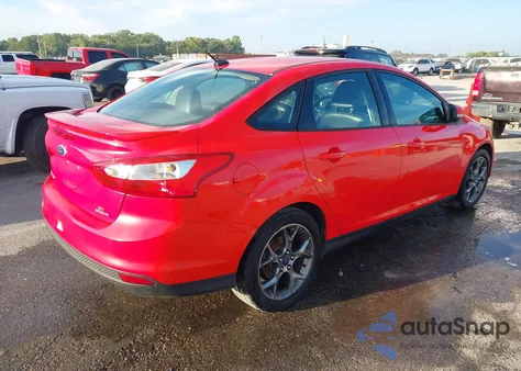 2013 Ford Focus Se z USA, uszkodzony, nr VIN 1FADP3F2XDL336921